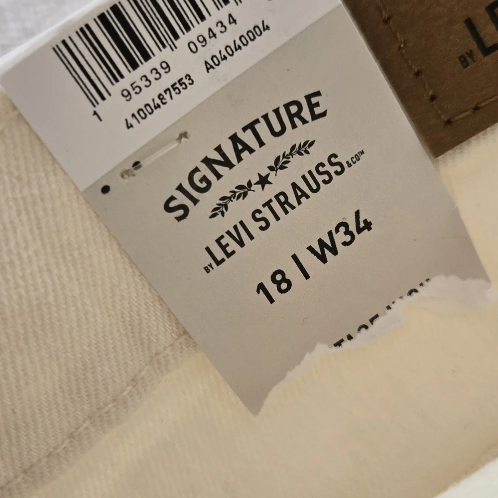 Signature by Levi Strauss Heritage High Rise Straight Leg Cream Jeans 948 - Picture 4 of 5